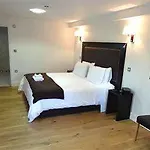 Hall Inn 4*