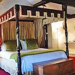 Hall Gasthof