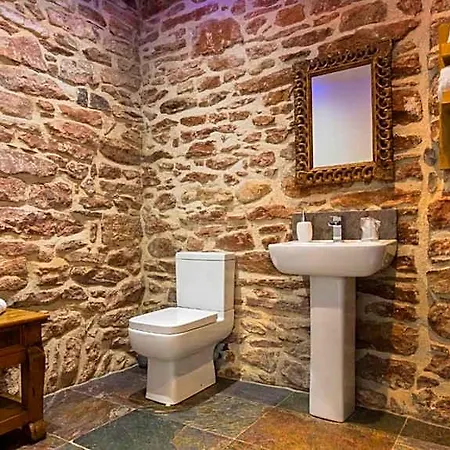 Hall 4* Gosforth (Cumbria)