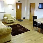 Gosforth Hall 4*